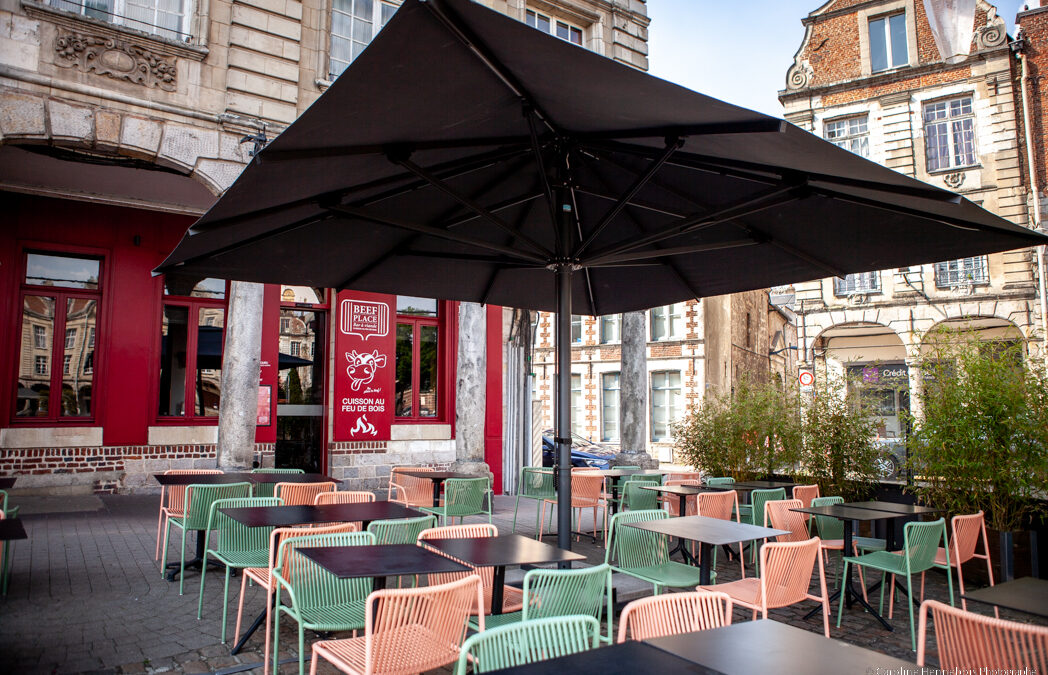 Grand Parasol pour terrasse de restaurant