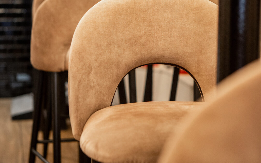Mobilier professionnel re garnissable - seconde vie - CHR Plus